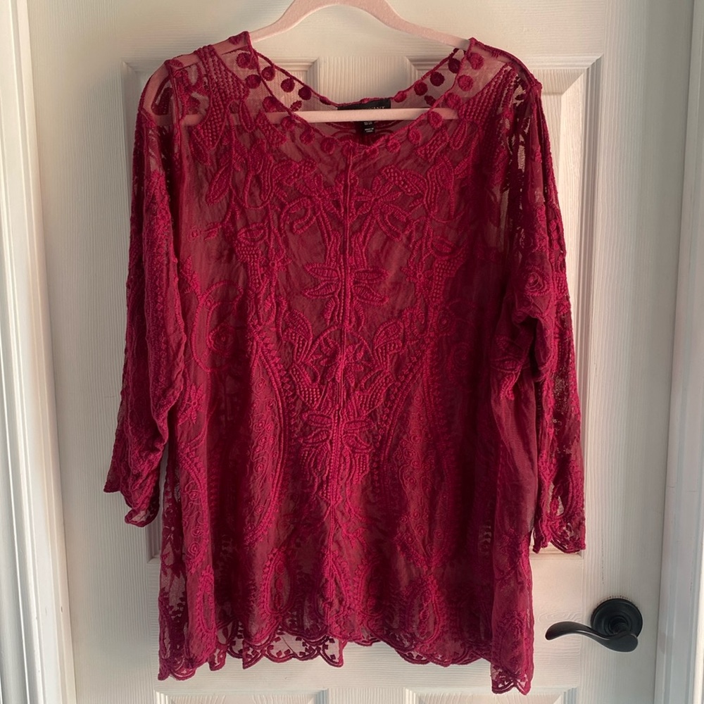 Lane Bryant 18/20 red raspberry mesh embroidered tunic